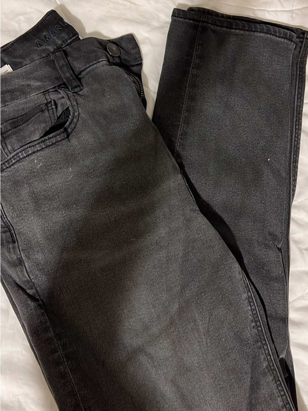 Womens AE jeans size 2
